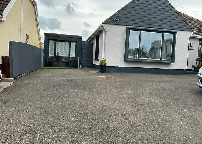 The Retreat At Llandegfedd View